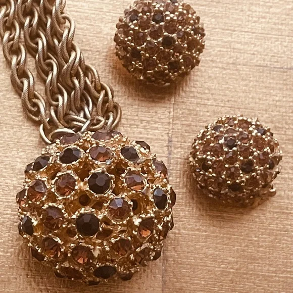 Hattie Carnegie Crystal Ball Necklace and Earring Set Leopard